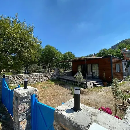 Defne House Soeguet